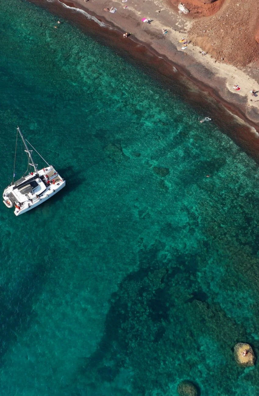Καταδύσεις στη Σαντορίνη