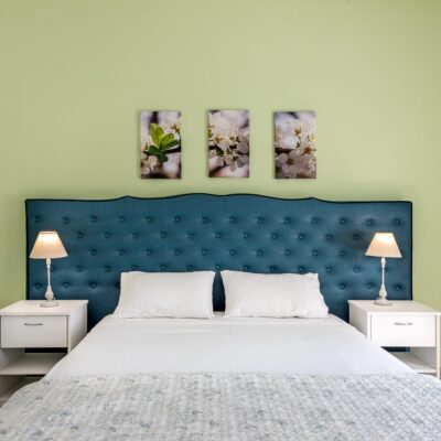 Byron Hotel