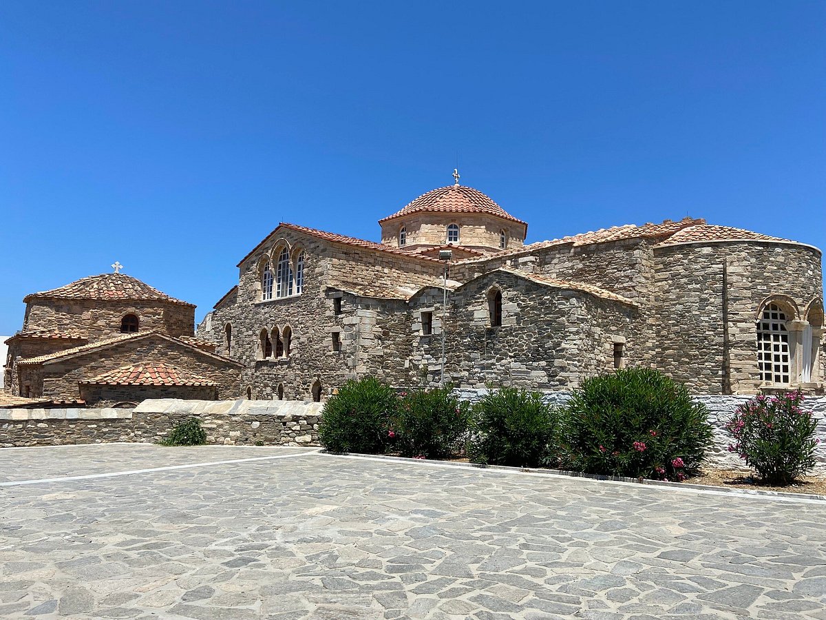 Εκατονταπυλιανή Πάρου