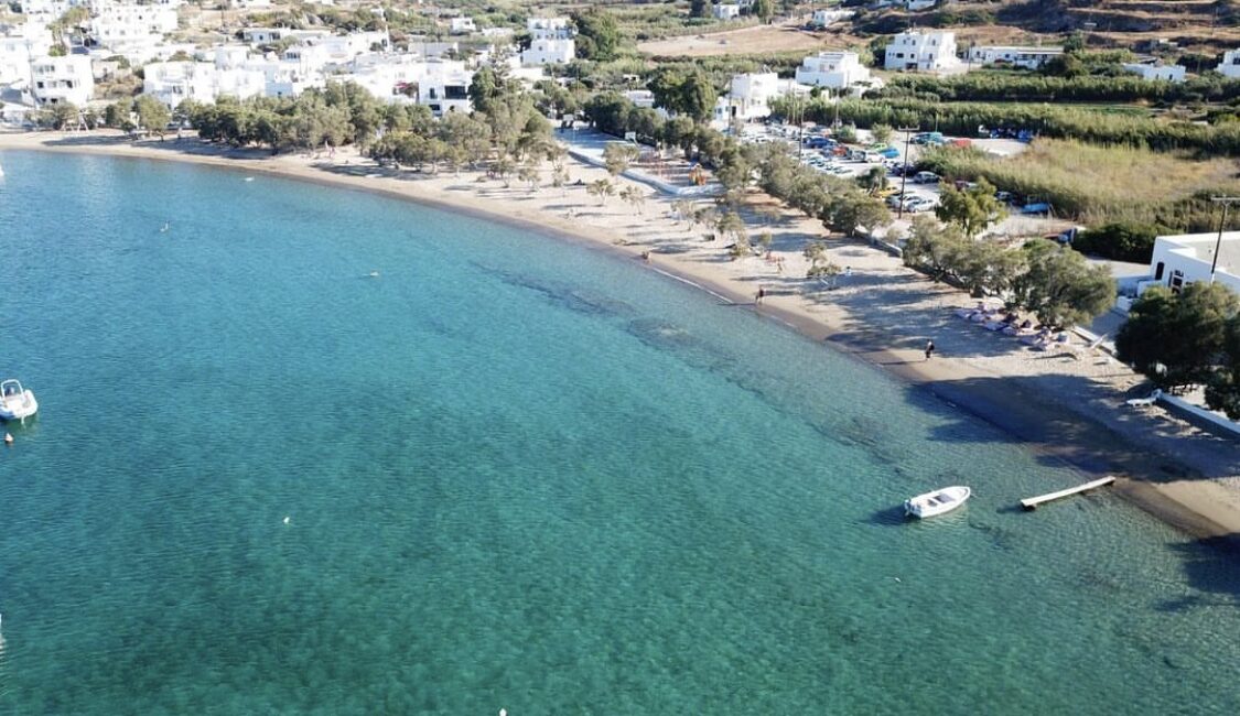 Παραλία Πολλώνια