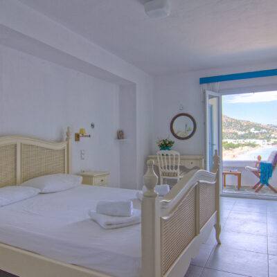 Hotel Platys Gialos